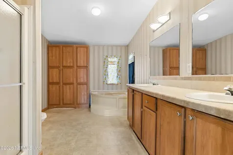 11732 Faye Road Macclenny FL 32063