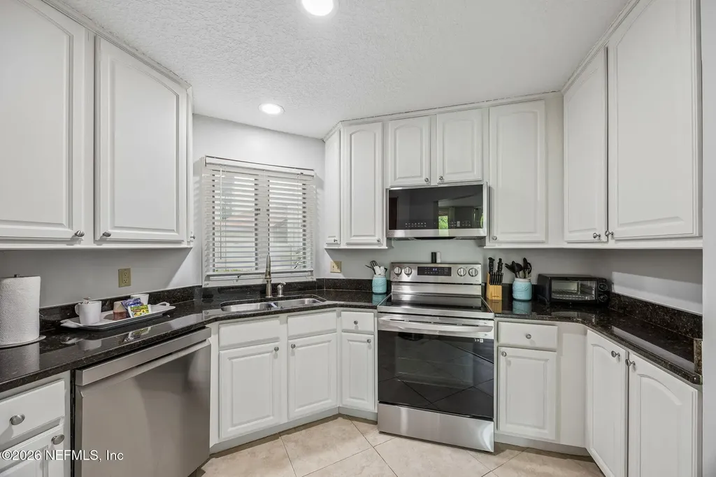 2322 /2324 Boxwood Lane Fernandina Beach FL 32034