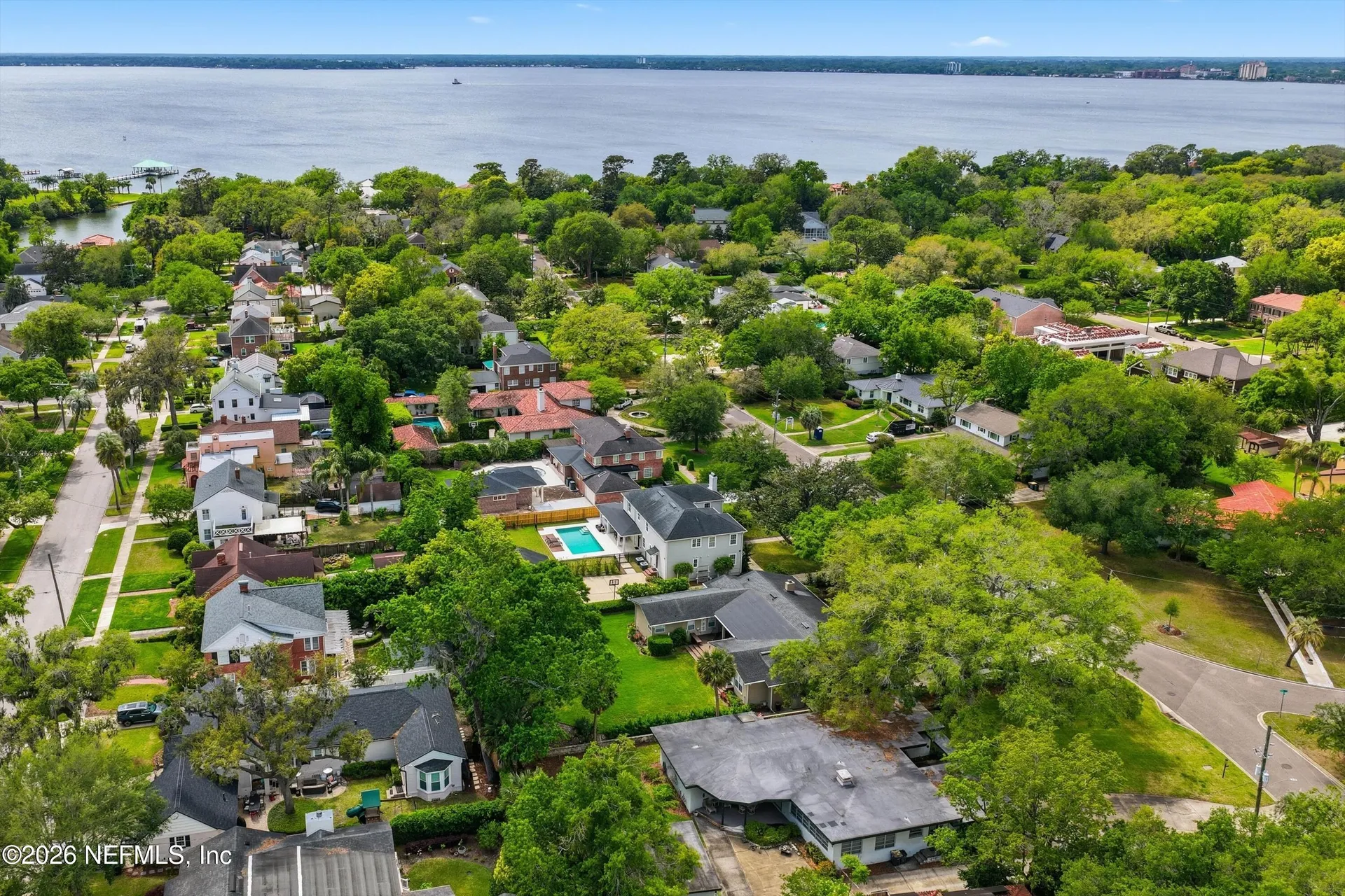 1052 Holly Lane Jacksonville FL 32207