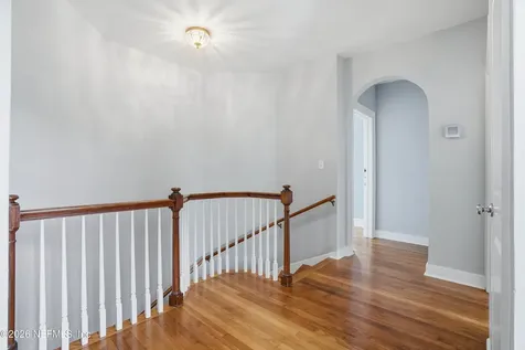 1052 Holly Lane Jacksonville FL 32207