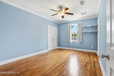 1052 Holly Lane Jacksonville FL 32207