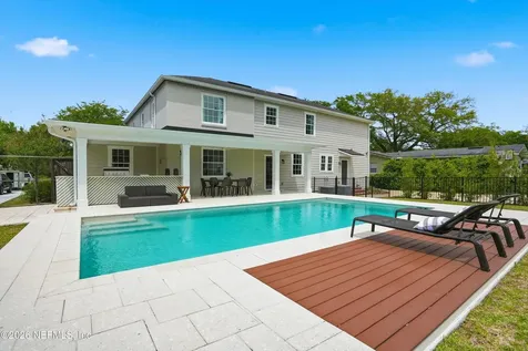 1052 Holly Lane Jacksonville FL 32207