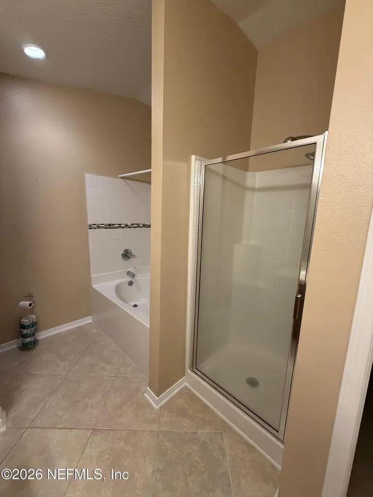 5925 Round Table Road Jacksonville FL 32254