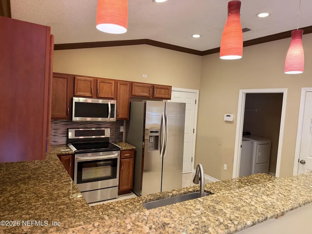 5925 Round Table Road Jacksonville FL 32254