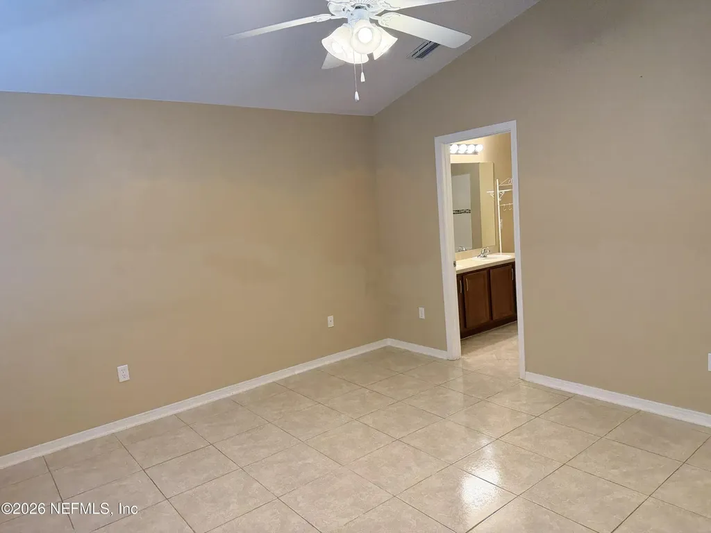 5925 Round Table Road Jacksonville FL 32254