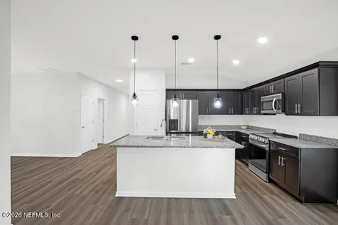 407 Rustic Road Satsuma FL 32189