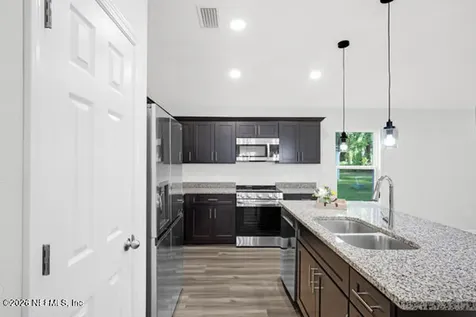 407 Rustic Road Satsuma FL 32189