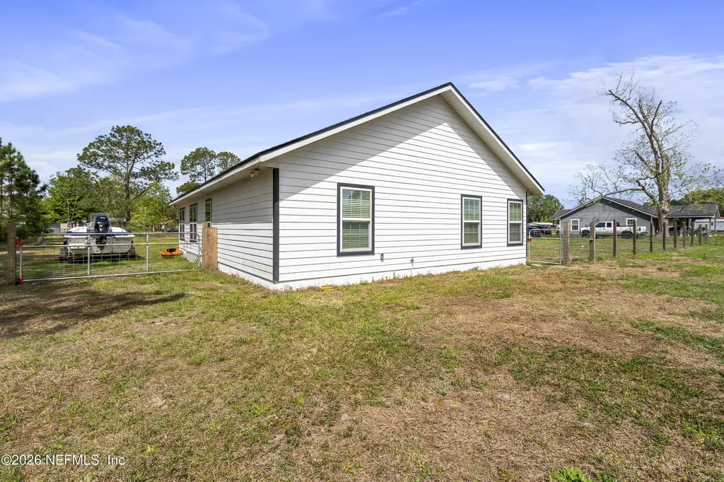 1322 SW 4th Place Lake Butler FL 32054
