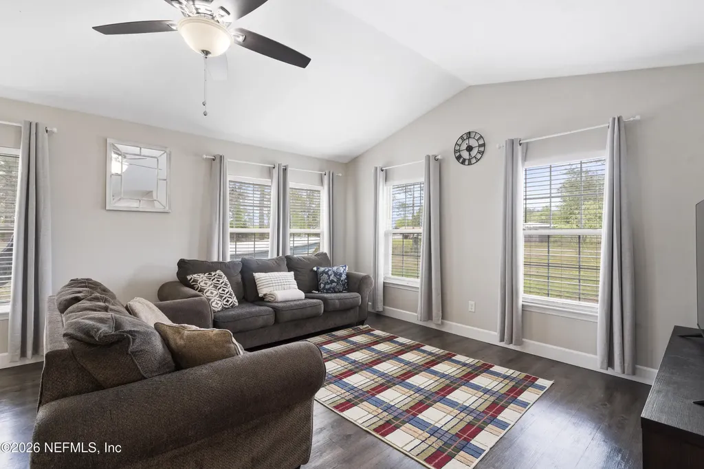 1322 SW 4th Place Lake Butler FL 32054
