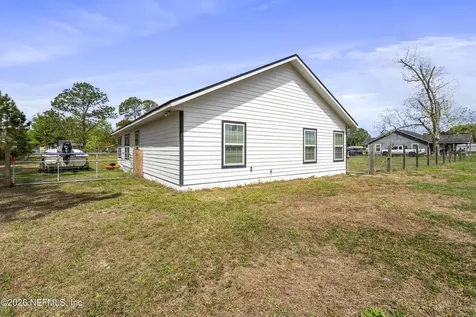 1322 SW 4th Place Lake Butler FL 32054