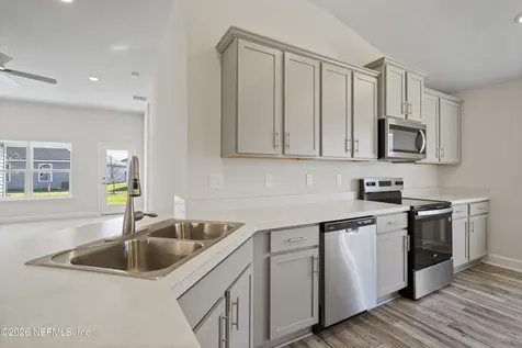 8351 Helmsley Boulevard Jacksonville FL 32219