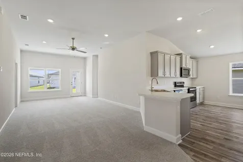 8351 Helmsley Boulevard Jacksonville FL 32219