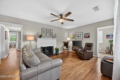 1573 Charon Road Jacksonville FL 32205