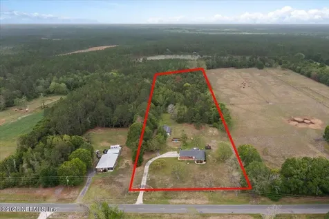 4400 South County Road 229 Glen St. Mary FL 32040