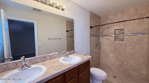 4489 Twin Hills Way Jacksonville FL 32210