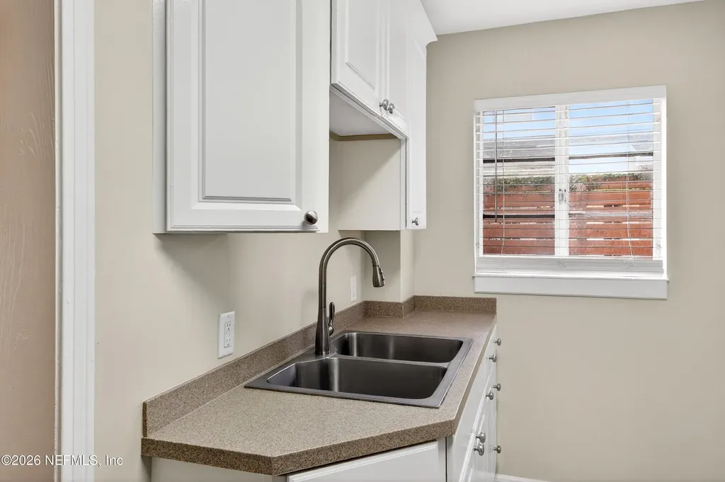 2761 St Johns Avenue Jacksonville FL 32205