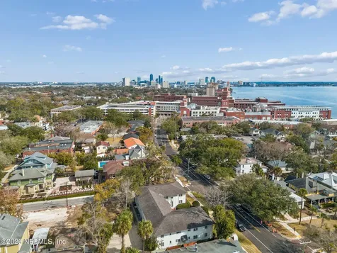 2761 Street Johns Avenue Jacksonville FL 32205