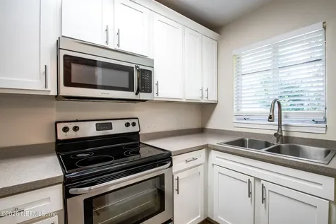 2761 Street Johns Avenue Jacksonville FL 32205