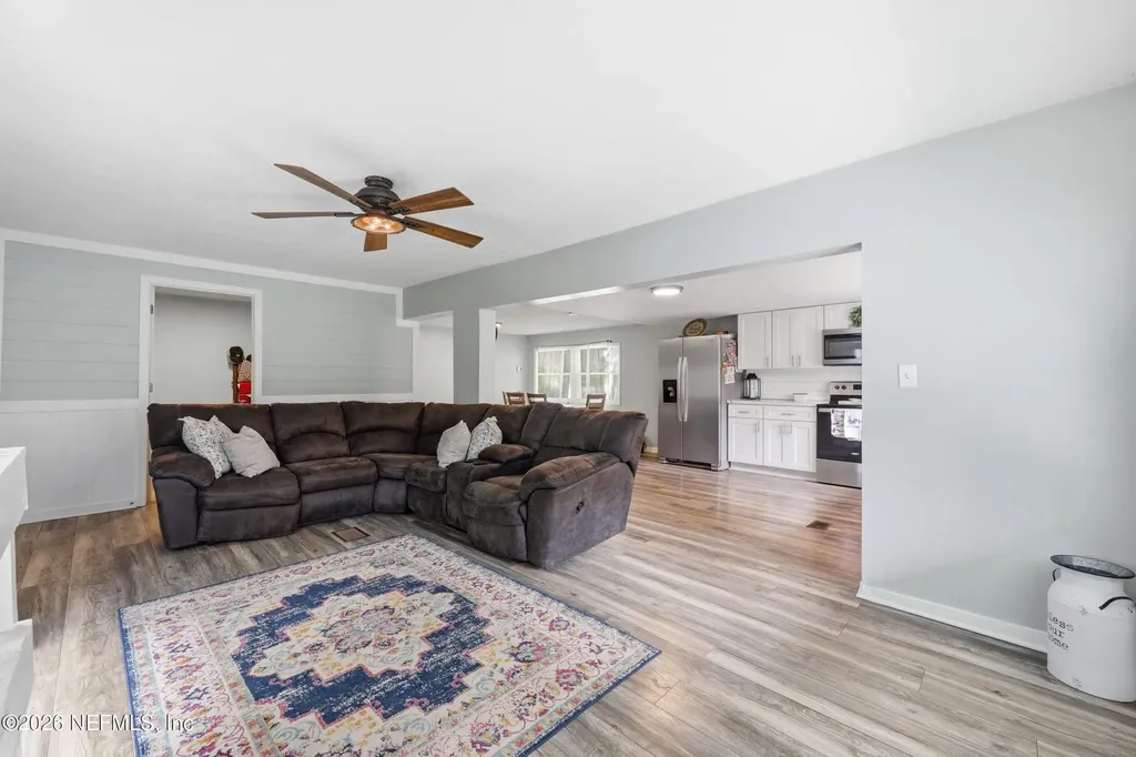754 Mccargo Street S Jacksonville FL 32221