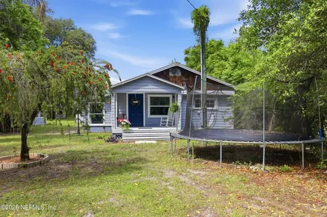 754 Mccargo Street S Jacksonville FL 32221
