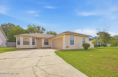 8139 Fieldside Drive W Jacksonville FL 32244