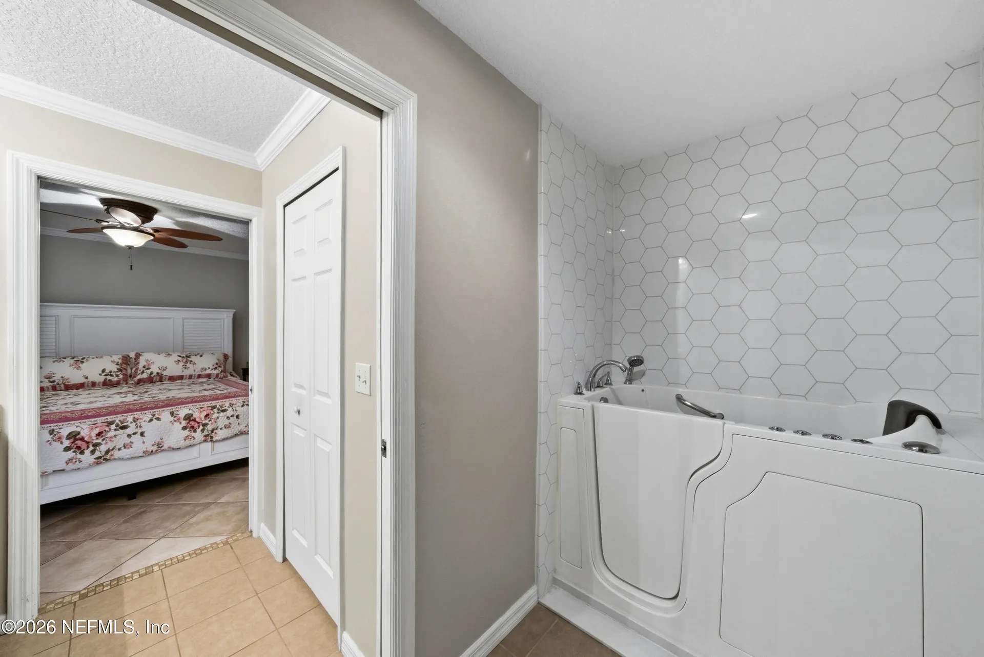 99 Broad River Place Welaka FL 32193