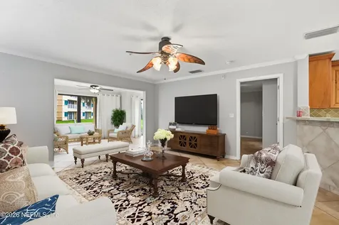 99 Broad River Place Welaka FL 32193