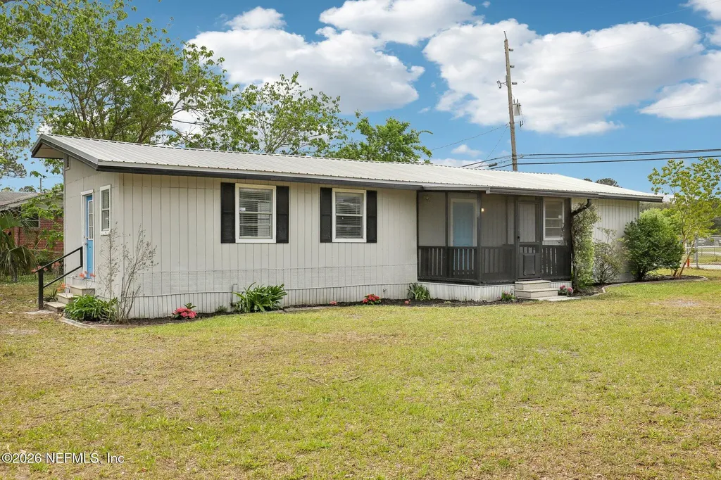 213 Jackson Avenue N Jacksonville FL 32220