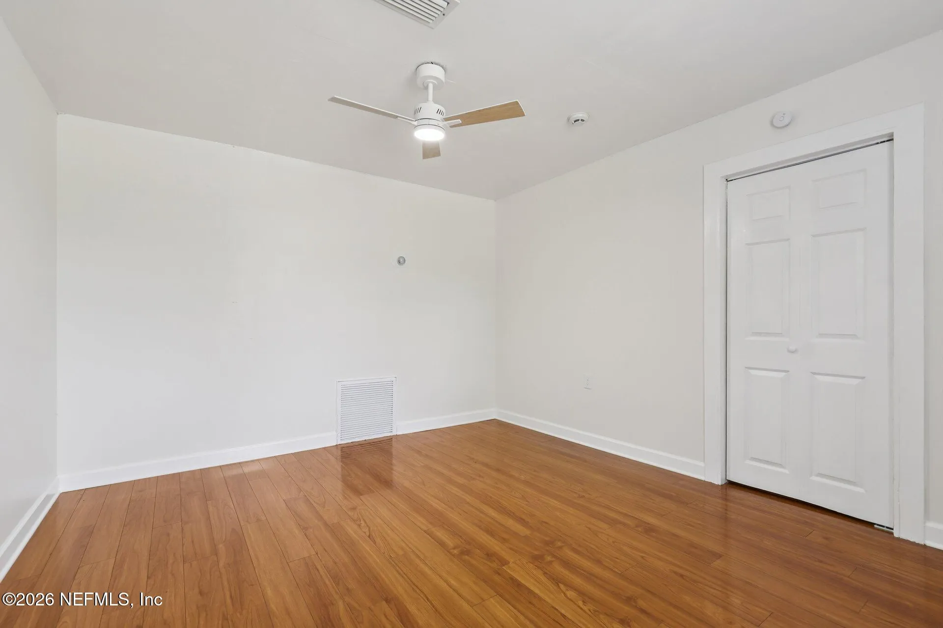 213 Jackson Avenue N Jacksonville FL 32220
