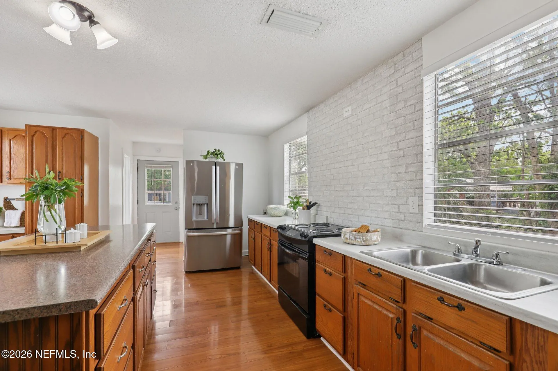 213 Jackson Avenue N Jacksonville FL 32220
