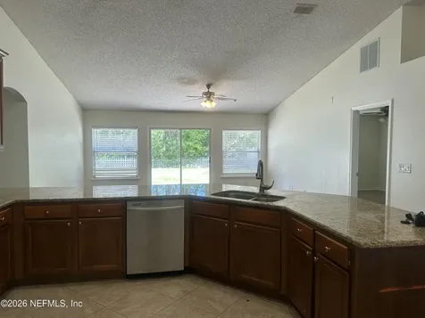 13735 Devan Lee Drive E Jacksonville FL 32226