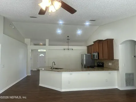 13735 Devan Lee Drive E Jacksonville FL 32226