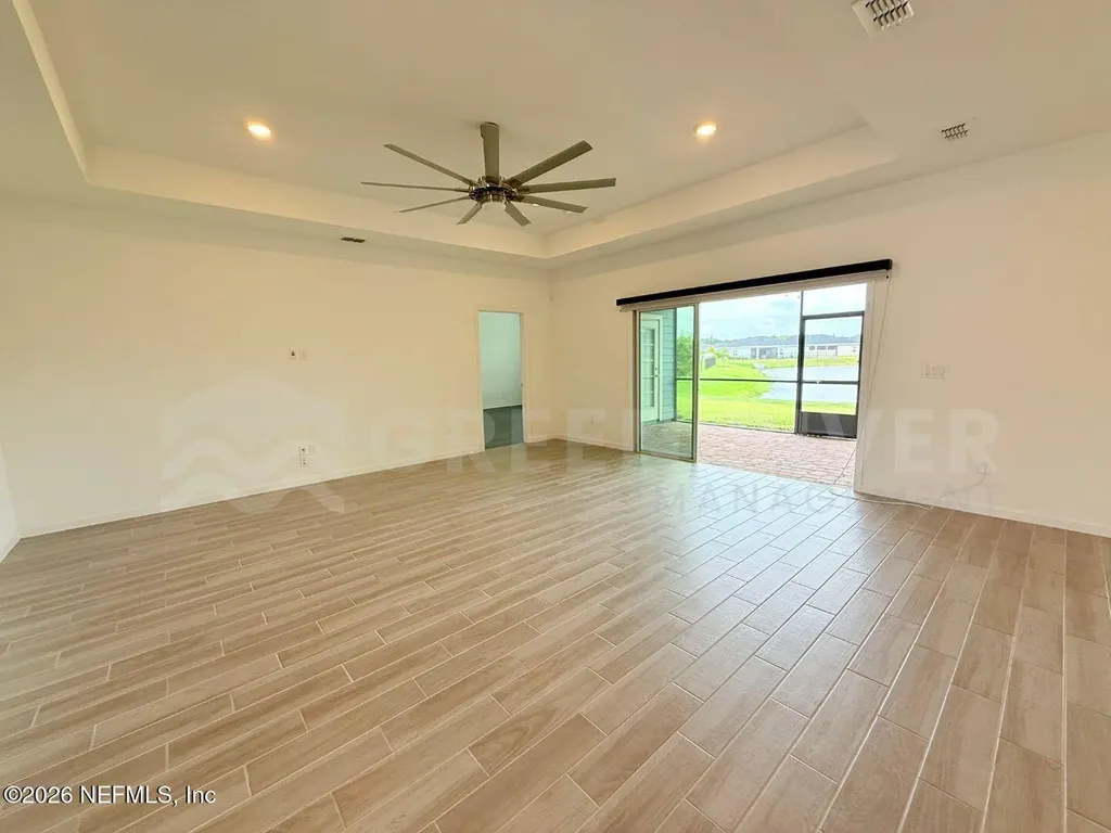 2717 White Cedar Lane Green Cove Springs FL 32043