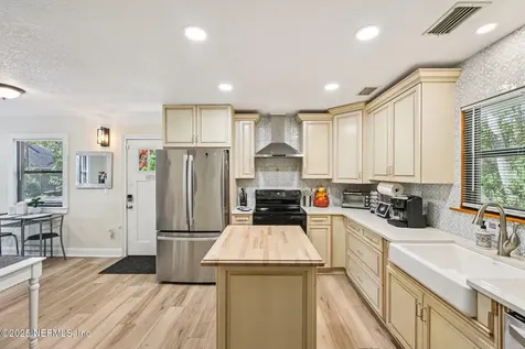 1265 Whispering Pines Road St. Johns FL 32259