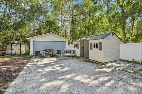 1265 Whispering Pines Road St. Johns FL 32259