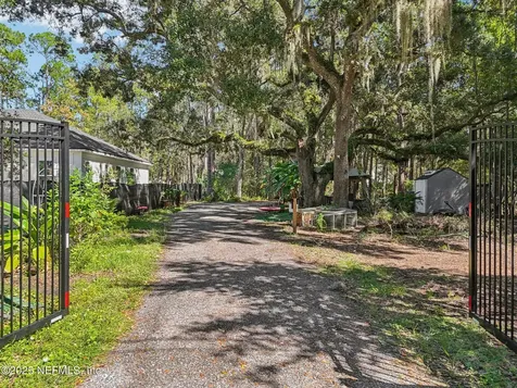 1265 Whispering Pines Road St. Johns FL 32259