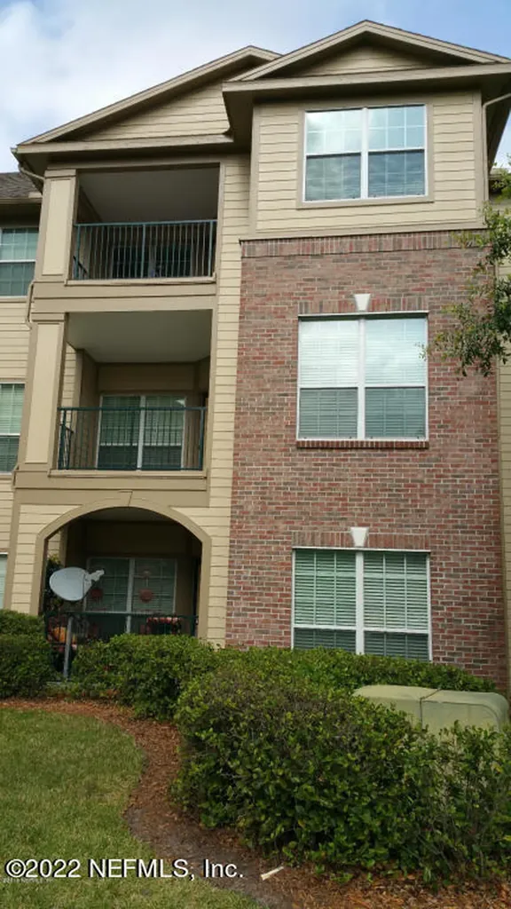 7800 Point Meadows Drive Jacksonville FL 32256