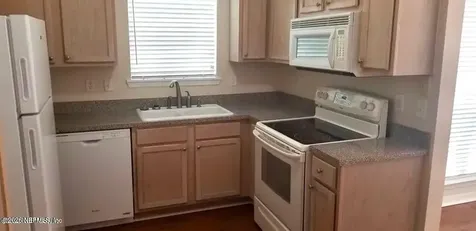 7800 Point Meadows Drive Jacksonville FL 32256