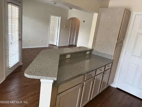 7800 Point Meadows Drive Jacksonville FL 32256
