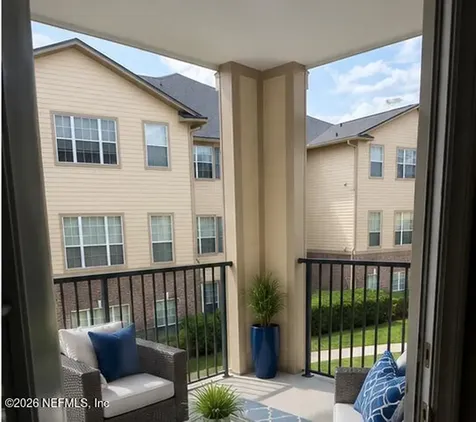 7800 Point Meadows Drive Jacksonville FL 32256