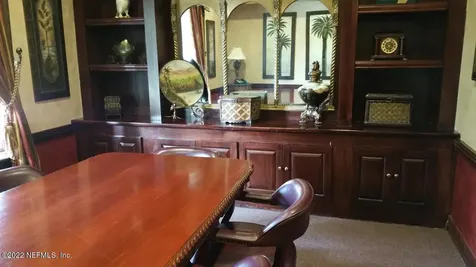 7800 Point Meadows Drive Jacksonville FL 32256