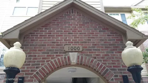 7800 Point Meadows Drive Jacksonville FL 32256
