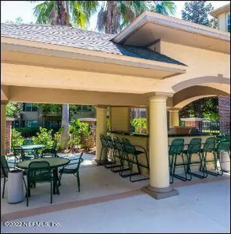 7800 Point Meadows Drive Jacksonville FL 32256