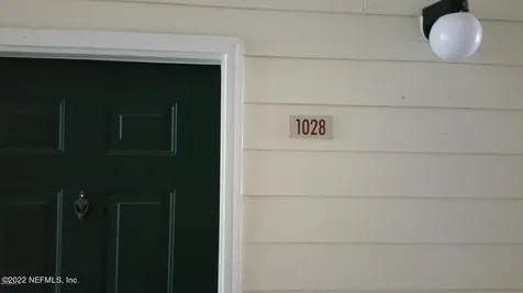 7800 Point Meadows Drive Jacksonville FL 32256