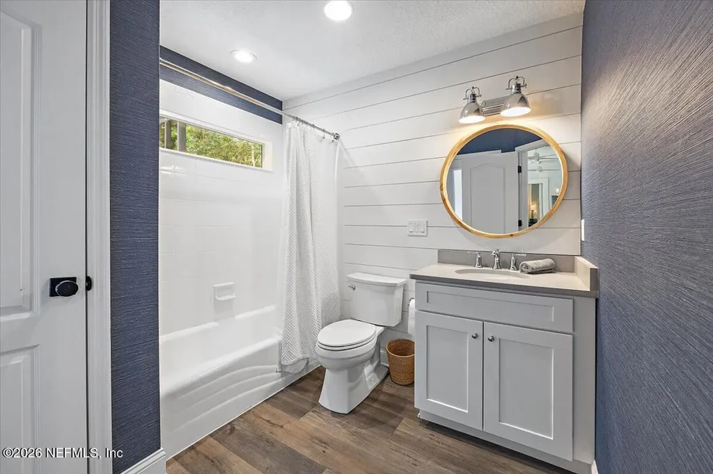 400 Clearwater Drive Ponte Vedra Beach FL 32082