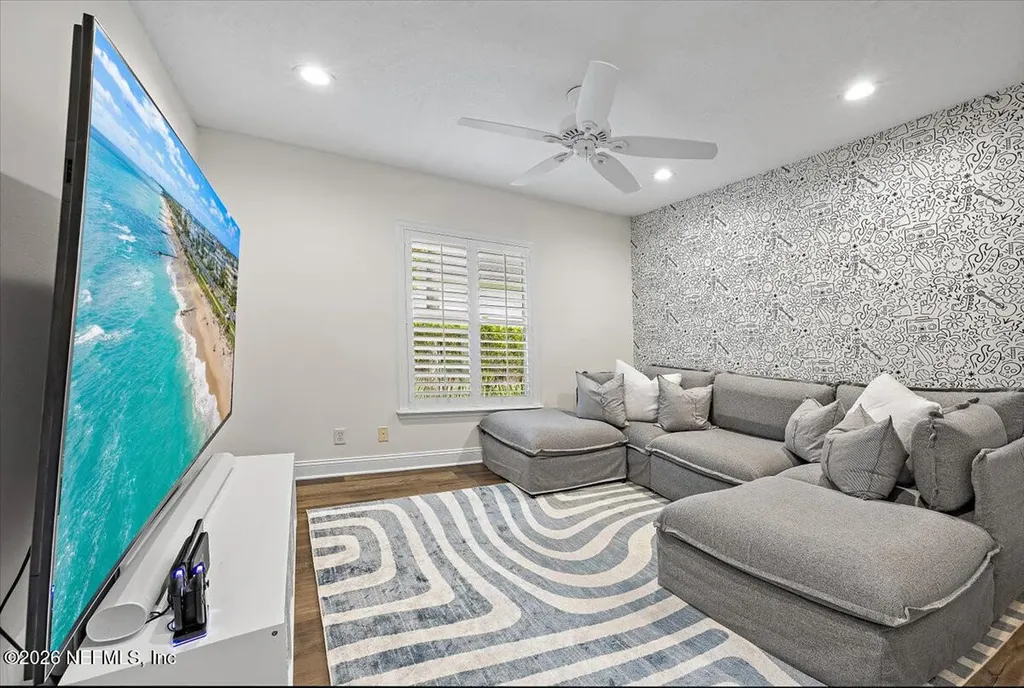 400 Clearwater Drive Ponte Vedra Beach FL 32082
