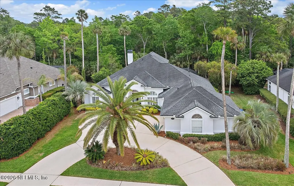 400 Clearwater Drive Ponte Vedra Beach FL 32082