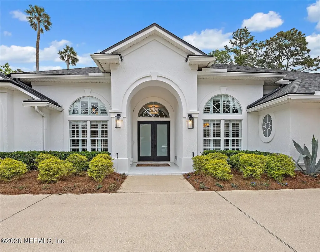 400 Clearwater Drive Ponte Vedra Beach FL 32082