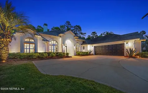 400 Clearwater Drive Ponte Vedra Beach FL 32082