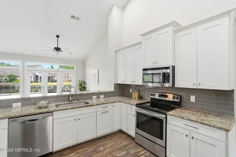 7805 Deerwood Point Court Jacksonville FL 32256